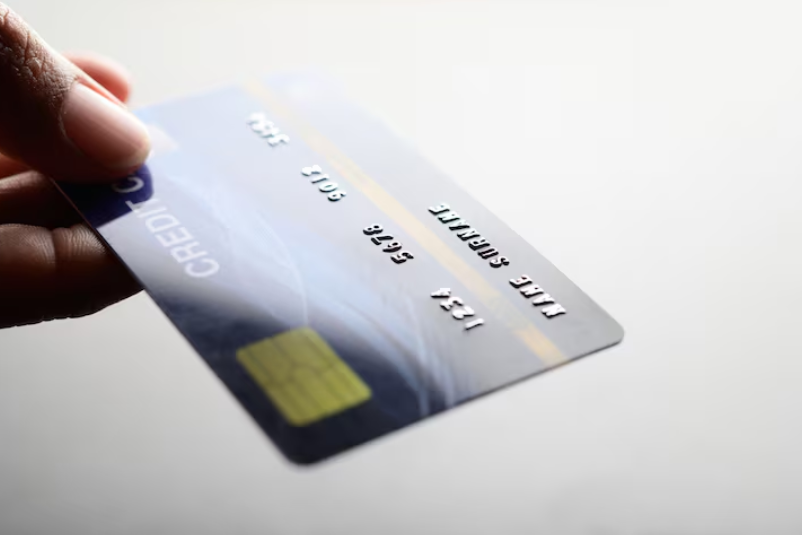 что выбрать дебетовую карту или опен банкинг